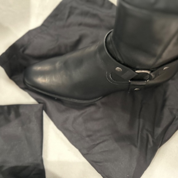 Saint Laurent, Chelsea boots - Picture 6 of 11